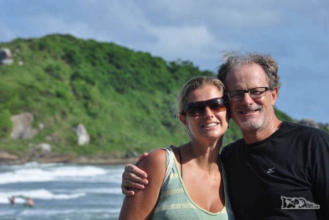 Reencontro da Ana com o seu pai na Prainha de São Francisco do Sul, litoral de Santa Catarina
